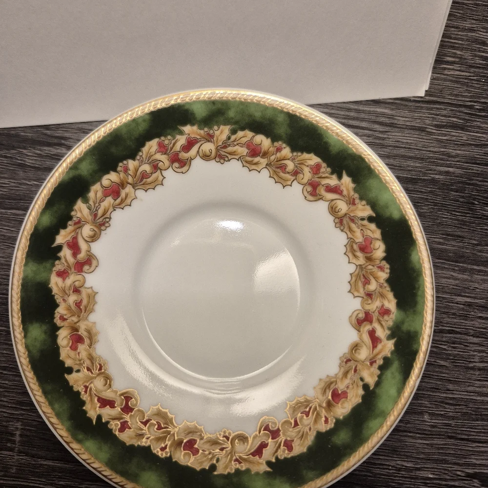 American Atelier Noel Tea cup And Saucer Porcelain